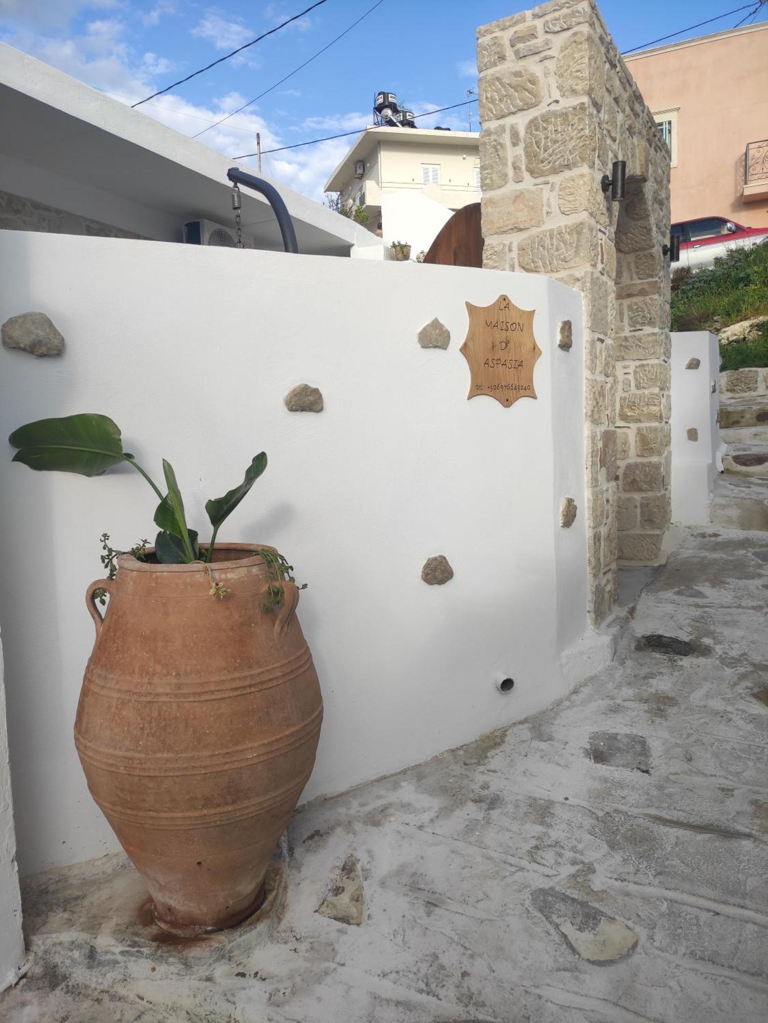 La Maison D Aspasia Kamilari Exterior photo
